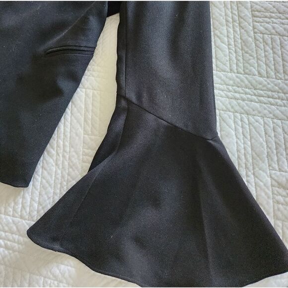 Harlowe and Graham new with tags fan sleeve blazer - Picture 11 of 13